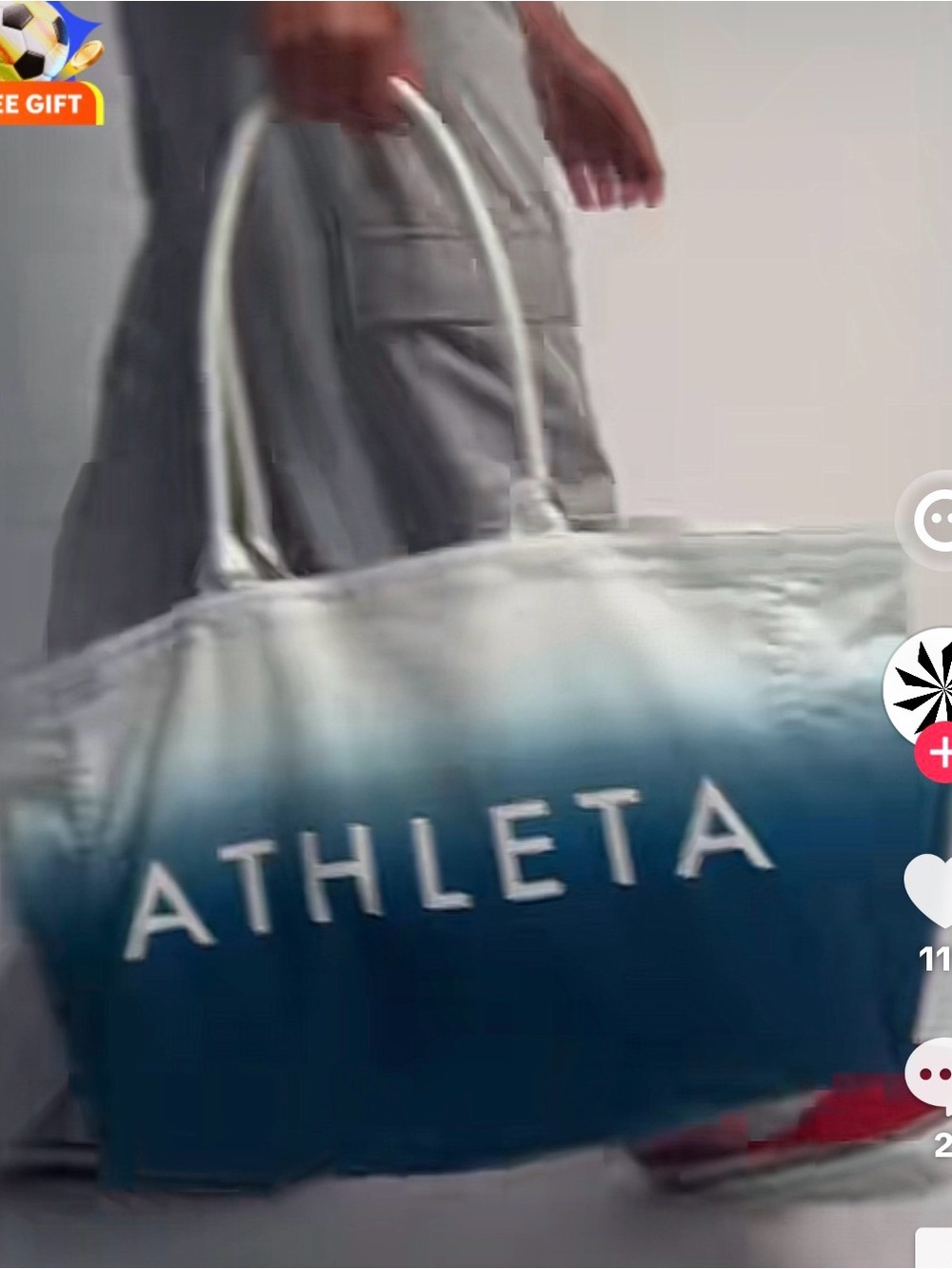 NWOT Athleta Ombré Canvas Beach/Gym Bag. - Picture 3 of 3